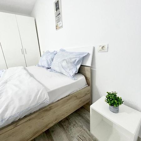 Apartmán Temple 4 Bukurešť Exteriér fotografie